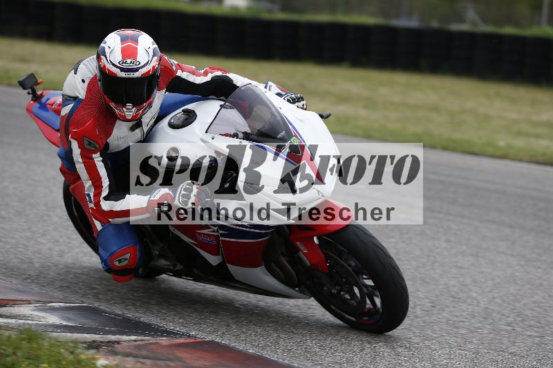 /Archiv-2025/08 20.04.2025 Speer Racing ADR/Gruppe gruen/13